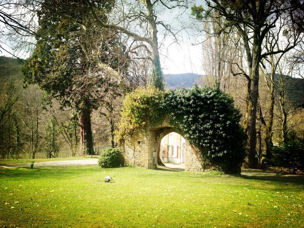 Chateau De Divonne Buitenkant foto
