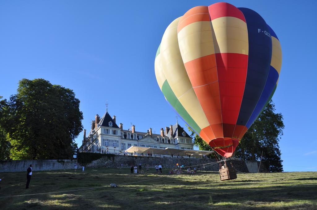 Chateau De Divonne Hotel Buitenkant foto